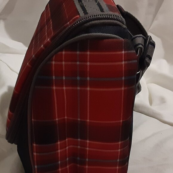 NWT GAP Insulated Tartan Plaid Print Lunch Bag Shoulder Strap With Compartments - Picture 6 of 10